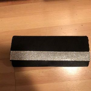 Black and sequence clutch (brand new)